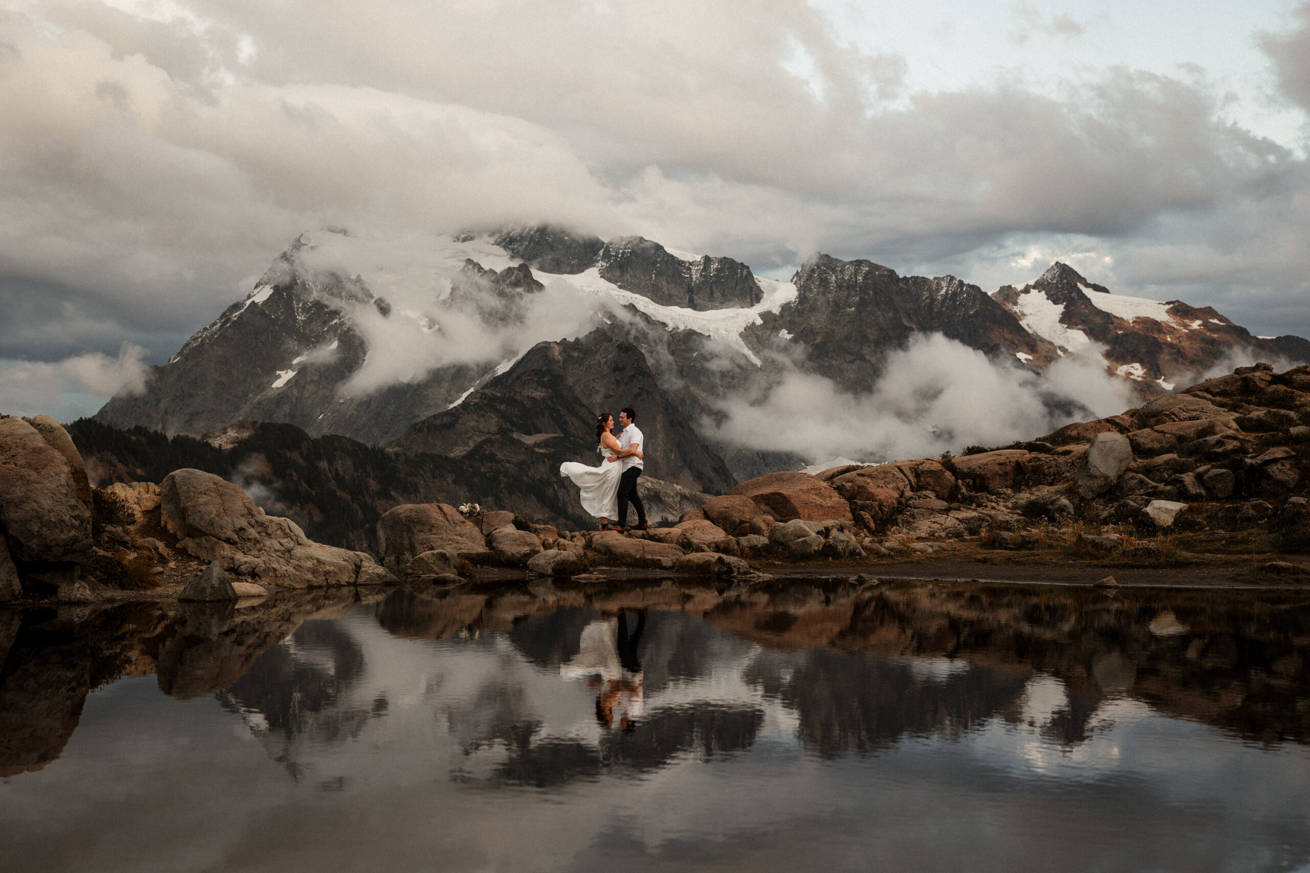 Artist Point Elopement Photographer