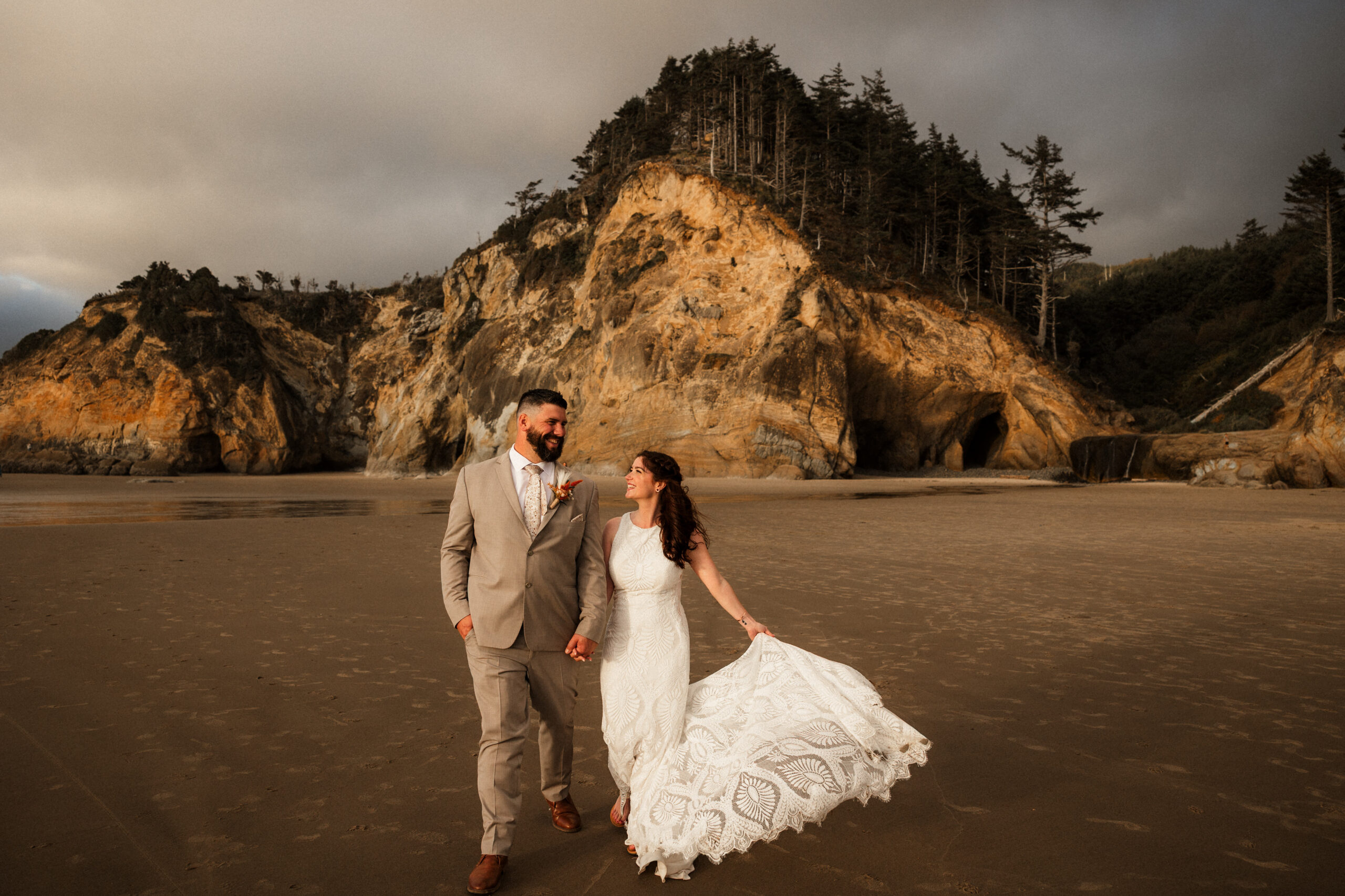 Cannon Beach Elopement Photographer