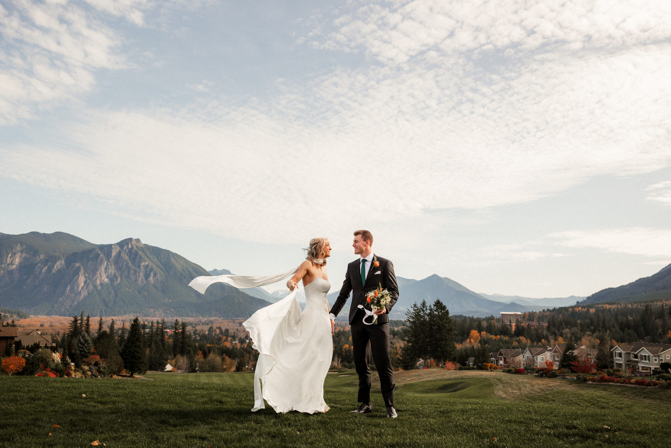 The Club at Snoqualmie Ridge Wedding
